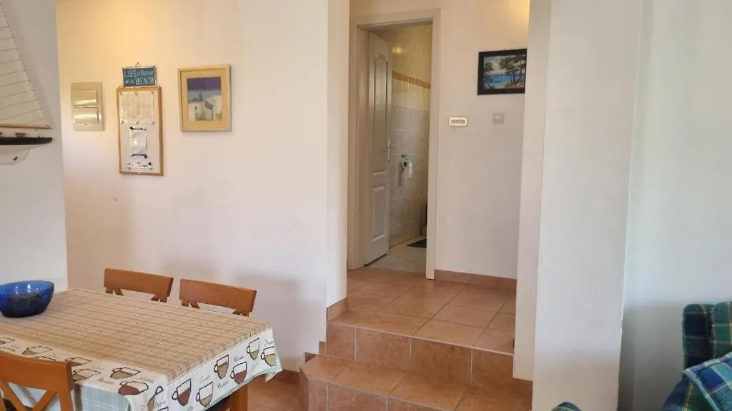 Apartment Relax Mandre 0*,  Hırvatistan
